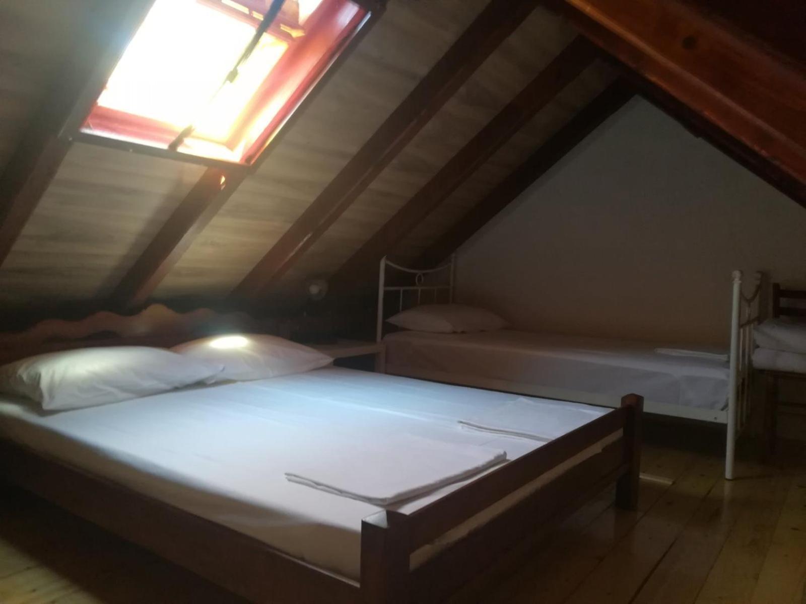 Vila Davidovic-Fruska Gora Mandelos Habitación foto